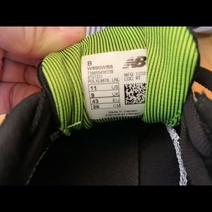 New Balance 890v6 running shoes